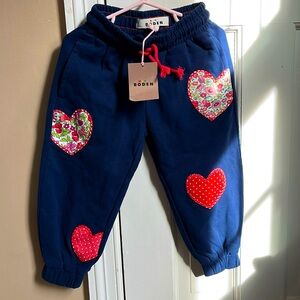 New with tags Mini Boden Navy hearts appliqué joggers pants with pockets 3Y